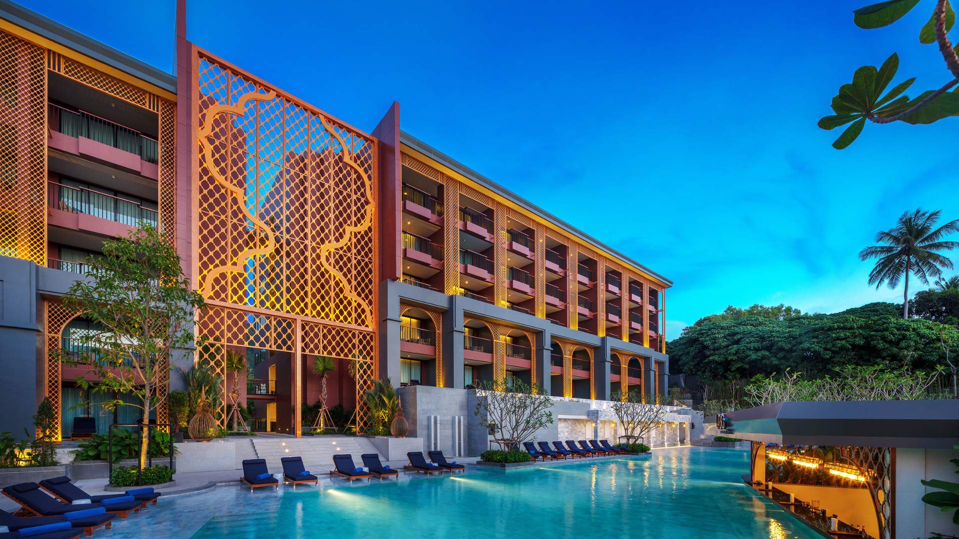 Top 5 Resorts in Phuket